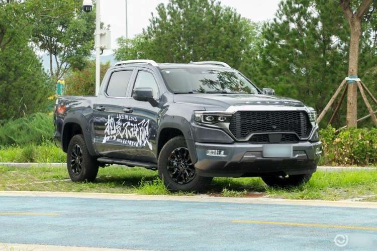 Used Foton Mars 2023 Mars 9 2.0T Diesel Automatic 4x4 Standard Wheelbase Supreme Model
