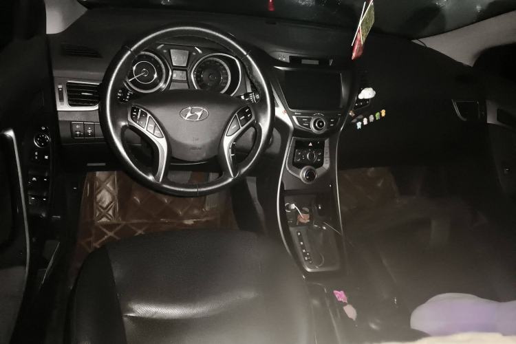 Used Hyundai Elantra (5th Generation / Langdong) 2015 1.6L Automatic Leading Model
