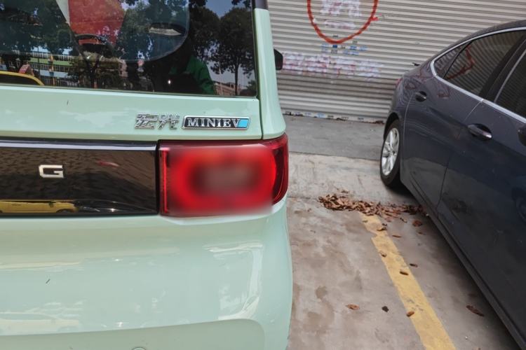 Used Wuling Hongguang MINIEV 2021 Macaron Fashion Edition Lithium-Ion Battery