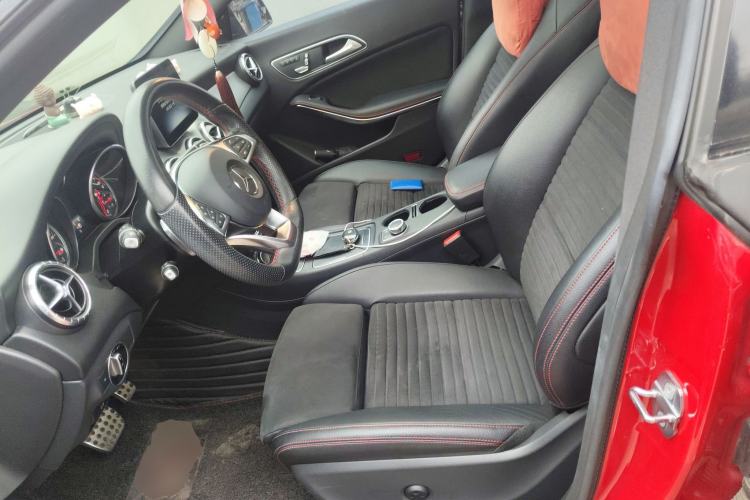 Used Mercedes-Benz CLA 2019 CLA 220 4MATIC
