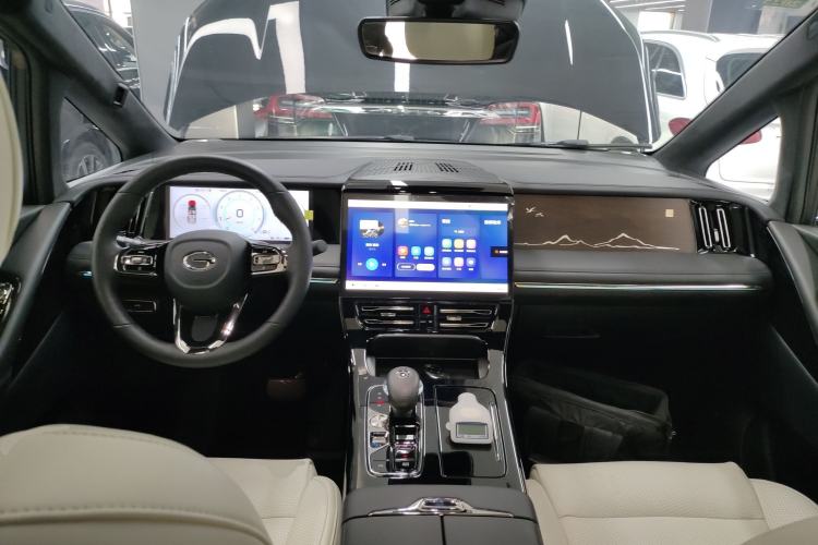 Used GAC Trumpchi M8 2023 Zongshi Series 400T Flagship Edition
