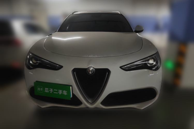 Used Alfa Romeo Stelvio 2017 2.0T 200HP Luxury Edition
