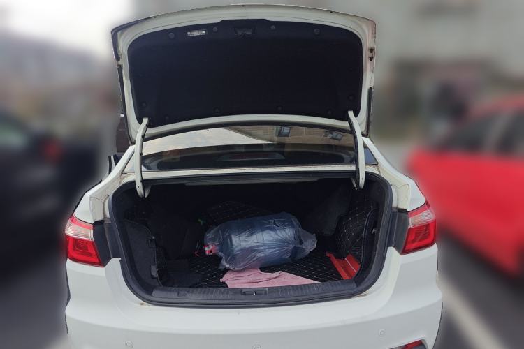 Used Changan Alsvin V7 2015 1.6L Manual Enjoyment Model China IV Standard