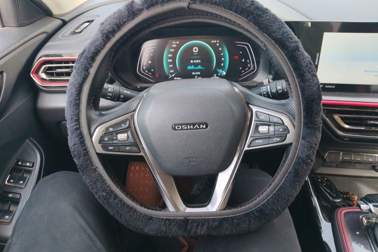 Used CHANGAN OSHAN X5 2021 1.5T DCT Flagship Edition Steering Wheel