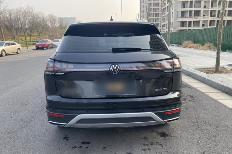 Used Volkswagen Tayron 2024 300TSI Two-Wheel-Drive Luxury Plus Advanced Version