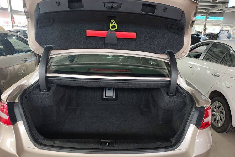 Used Geely Auto Emgrand GT 2015 1.8T Luxury Model Trunk