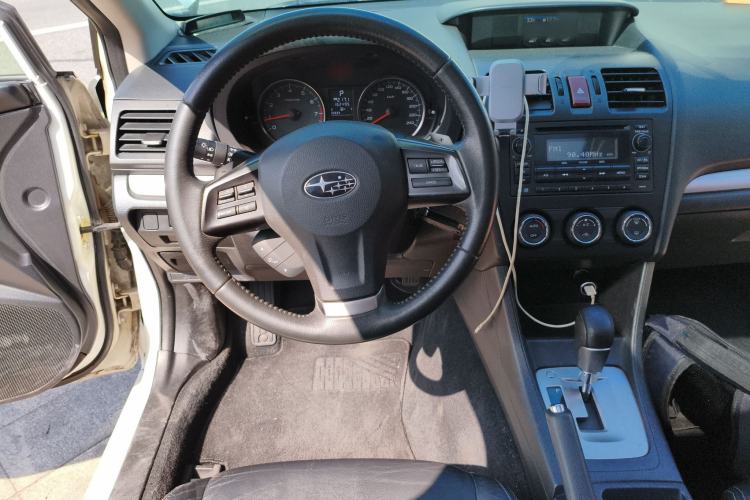 Used Subaru XV 2012 2.0i Luxury Edition
