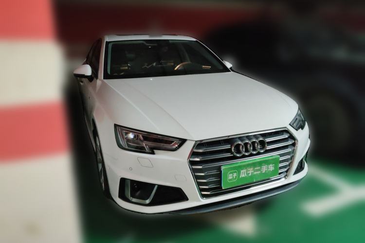 Used Audi A4L 2019 40 TFSI Fashion Edition China VI Emission Standard