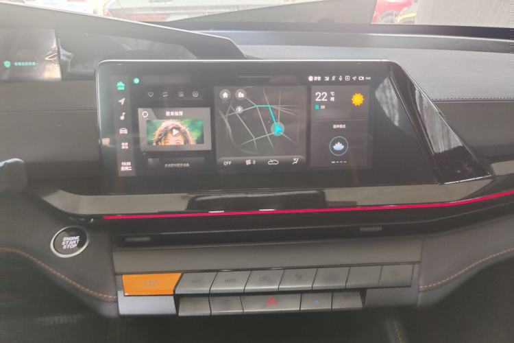 Used CHANGAN UNI-V 2024 1.5T Prestige Edition
