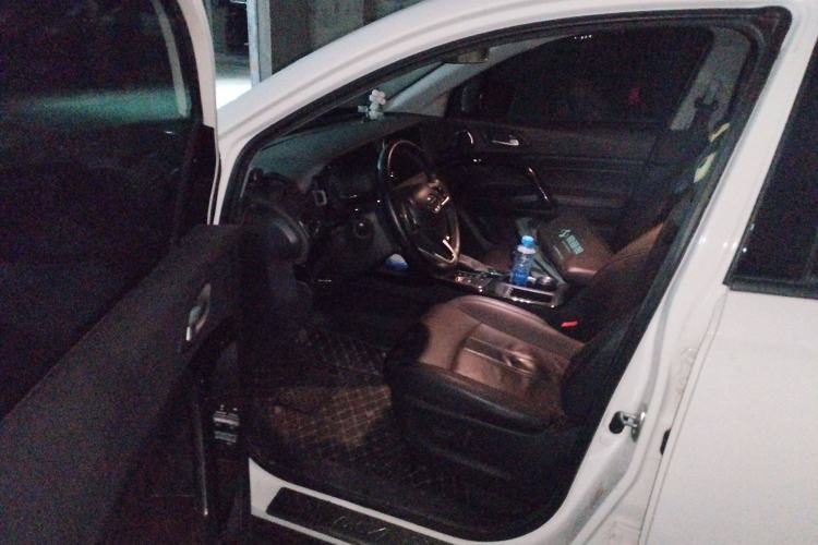 Used GAC Trumpchi GS4 2018 235T Automatic Two-Wheel Drive Luxury Smart Connectivity Millionth Anniversary Edition Driver Seat