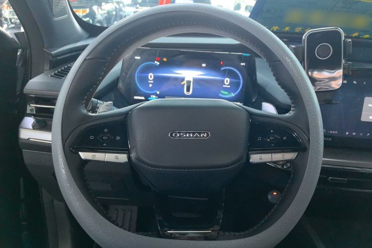 Used CHANGAN OSHAN Z6 New Energy 2023 ZhiDian iDD 150KM Flagship PLUS
