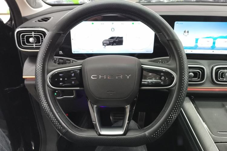 Used Chery Tiggo 9 2025 2.0T Dual-Clutch Two-Wheel Drive Black Samurai Edition 5 Seats