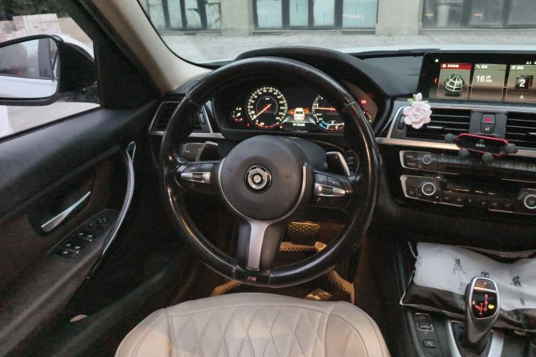 Used BMW 3 Series 2018 320Li Leading Model M Sport Package
