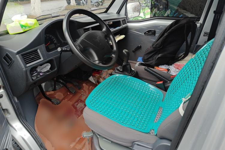 Used Wuling Zhiguang 2020 1.2L Practical Model China VI LSI
