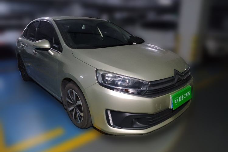 Used Citroen C4 Sega 2016 1.6L Manual Luxury Model
