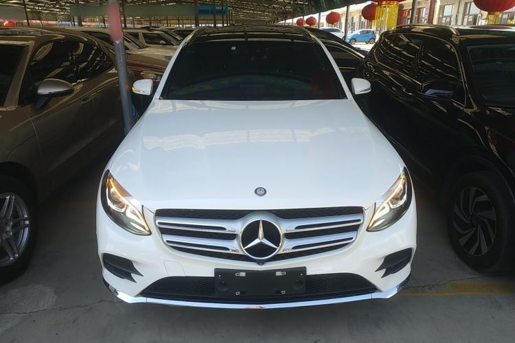 Used Mercedes-Benz GLC 2017 GLC 260 4MATIC Luxury Model Front