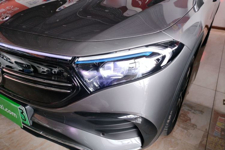 Used Mercedes-Benz EQB 2023-Year Restyled EQB 350 4MATIC
