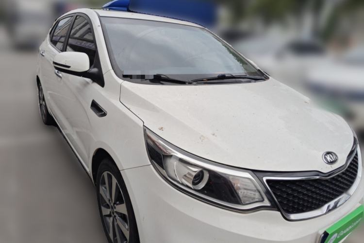 Used Kia K2 2015 Hatchback 1.6L AT Premium Front Right 45 Deg