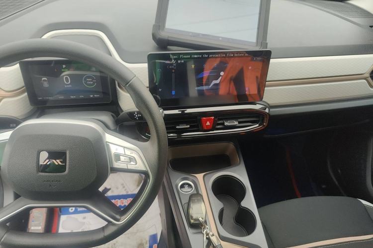 Used JAC Yiwei E10X 2024 Charming Edition 301km Lite

