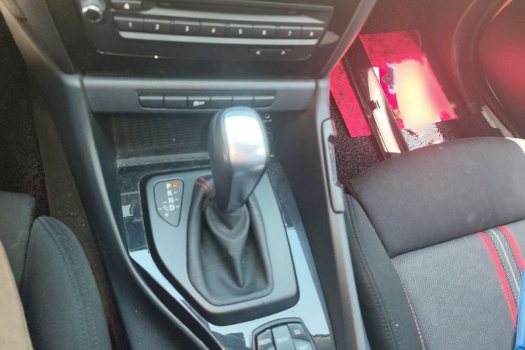 Used BMW X1 2013 sDrive18i Sport Design Package Gear Lever