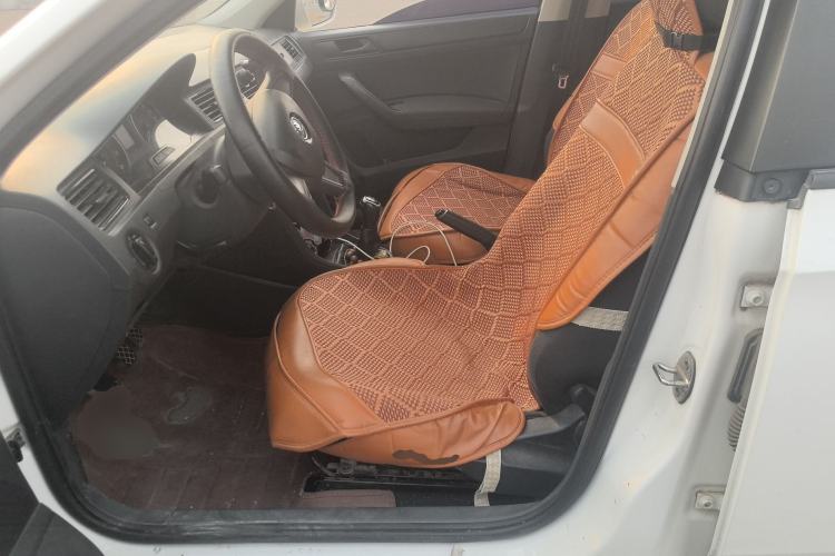 Used Skoda Rapid Spaceback 2016 Revised Version 1.6L Manual Front-Drive Edition