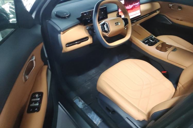 Used Geely Galaxy Galaxy Xingjian 7 EM-i 2025 120km Launch+ Version