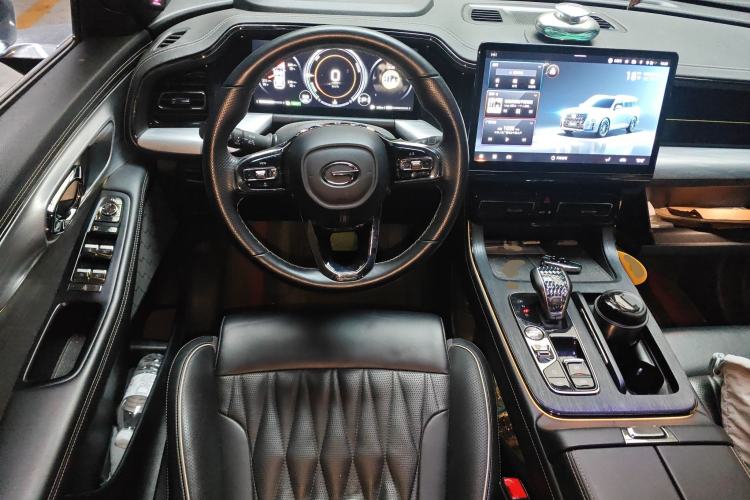 Used GAC Trumpchi GS8 2022 Double-Energy Series 2.0TM Four-Wheel Drive Premium Edition (7 Seats) Steering Wheel