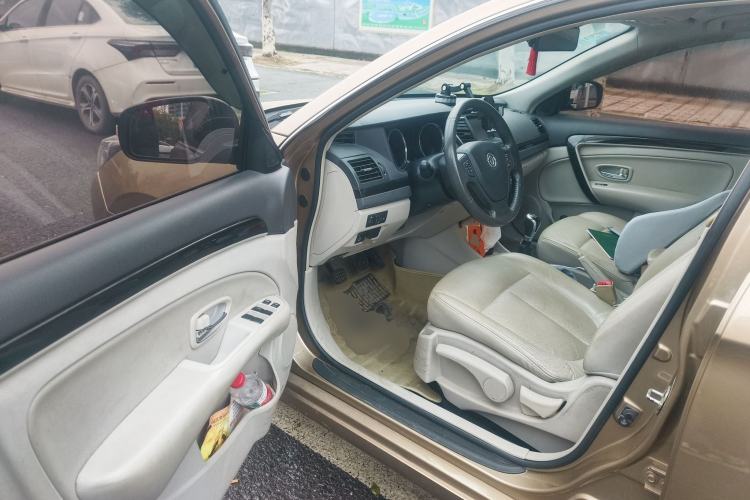 Used Dongfeng Aeolus A60 2016 1.5L Manual Luxury Version