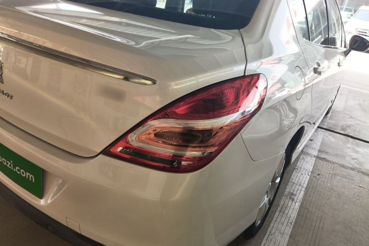 Used Peugeot 308 2014 Enjoy Edition Classic 1.6L Manual YouShang Model
