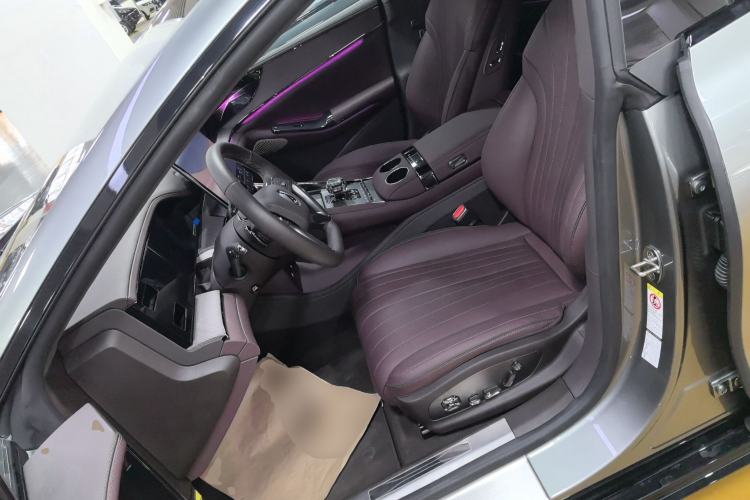 Used Denza Z9GT 2024 1100 Four-Wheel Drive Ultra Version