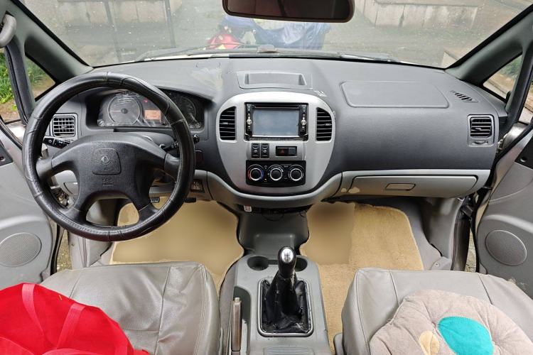 Used FORTHING Lingzhi 2013 M3 1.6L 7-Seater Luxury Model