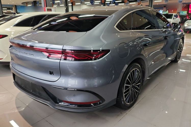 Used BYD Han 2022 DM-i 121KM Prestige Model
