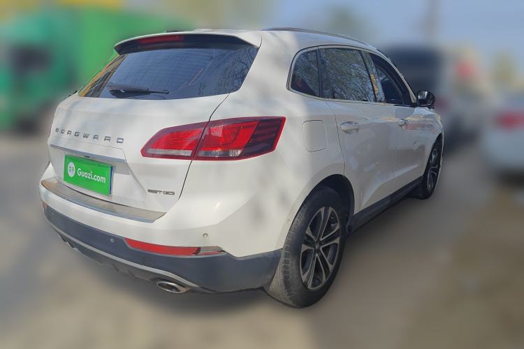 Used BORGWARD BX7 2016 28T Two-Wheel Drive Luxury Version 5 Seats
