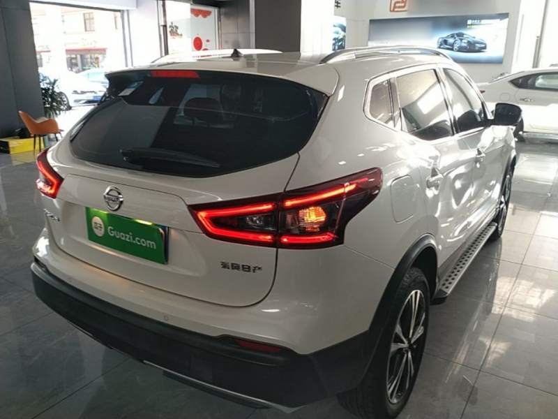 Used Nissan Qashqai 2022 2.0L CVT XV Premier Luxury Edition — 6