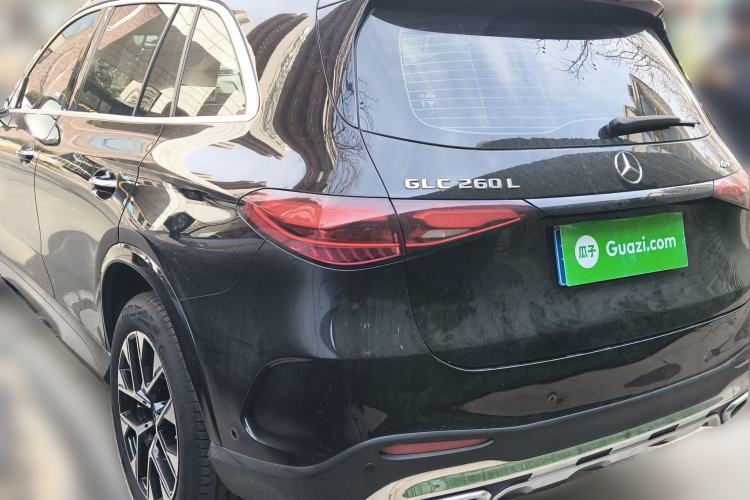 Used Mercedes-Benz GLC 2023 Facelift GLC 260 L 4MATIC Luxury Version 5 Seats Rear Left 45 Deg