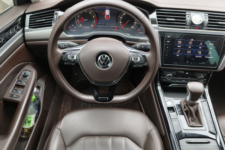 Used Volkswagen Phideon 2021 380TSI Luxury Edition Steering Wheel