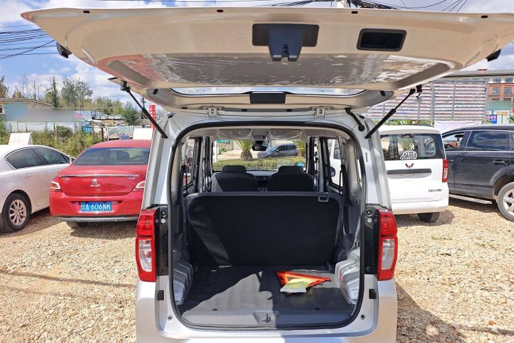 Used Wuling Zhiguang New Energy 2025 Comfort Model Trunk