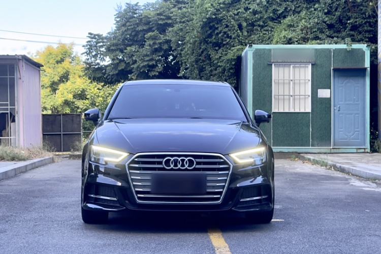 Used Audi A3 2020 Sportback 35 TFSI Fashion Edition China VI Emission Standard
