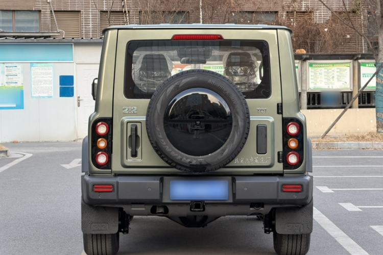 Used 212 T01 2024 2.0T Explorer