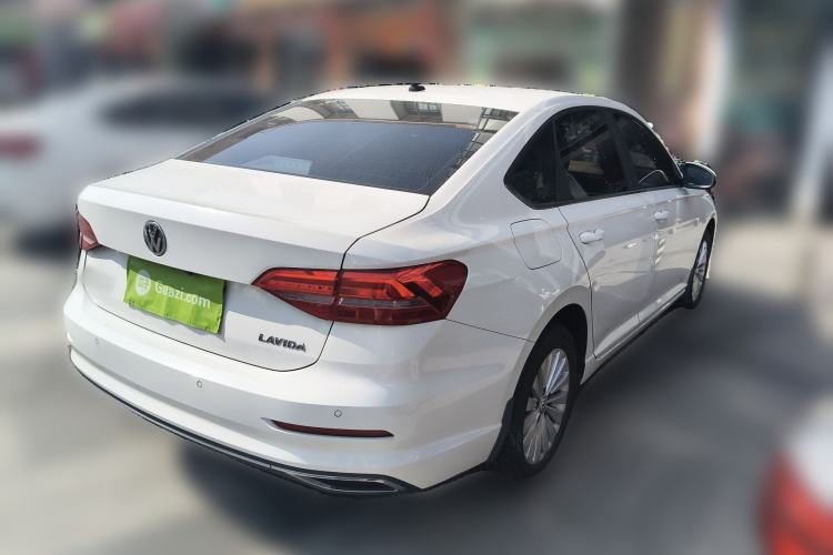 Used Volkswagen Lavida 2018 1.5L Automatic Comfort Edition China V Standard Rear Right 45 Deg