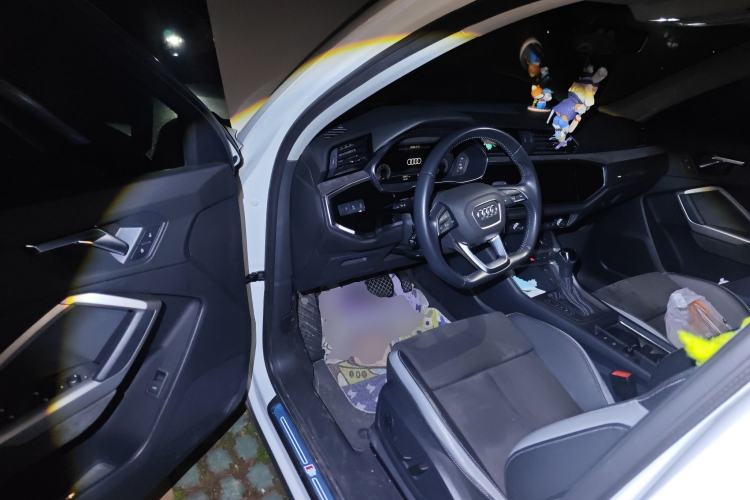 Used Audi Q3 2022 35 TFSI Fashion Dynamic Model