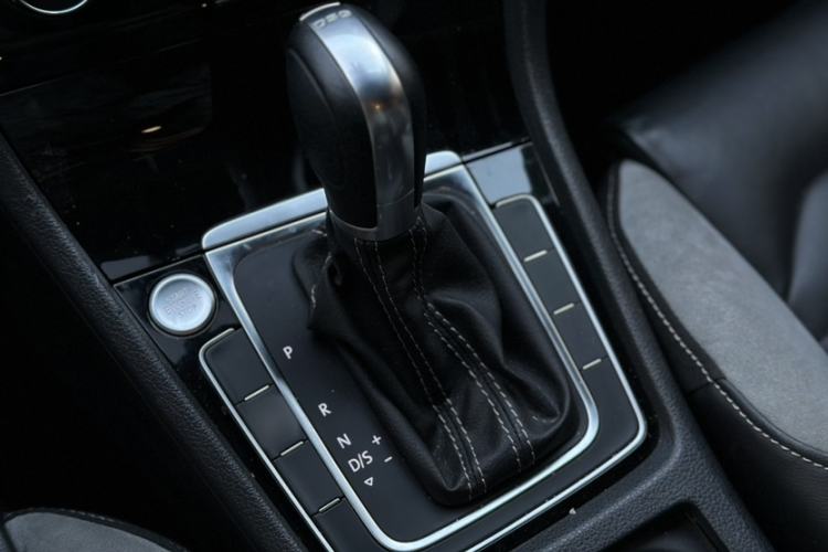 Used Volkswagen Golf 2019 280TSI DSG R-Line Model China V Standard
