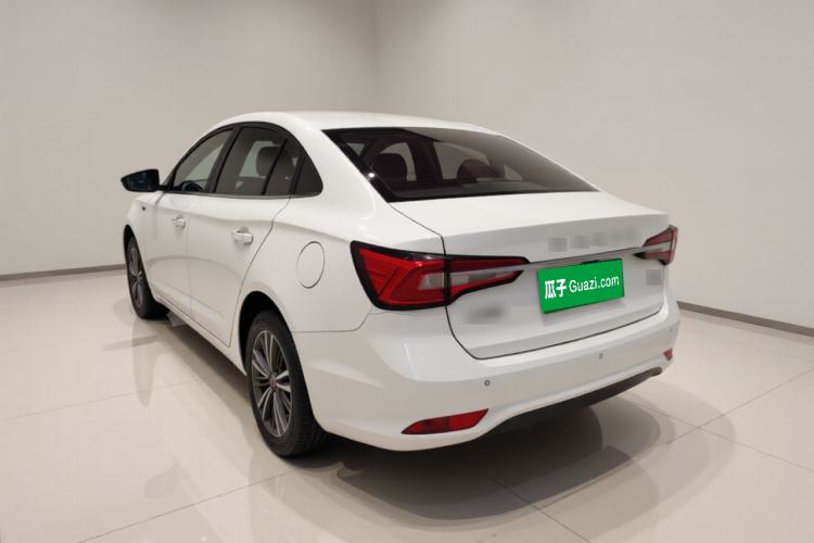 Used Roewe i5 2019 1.5L Automatic 4G Connected Langhao Edition Exterior 3