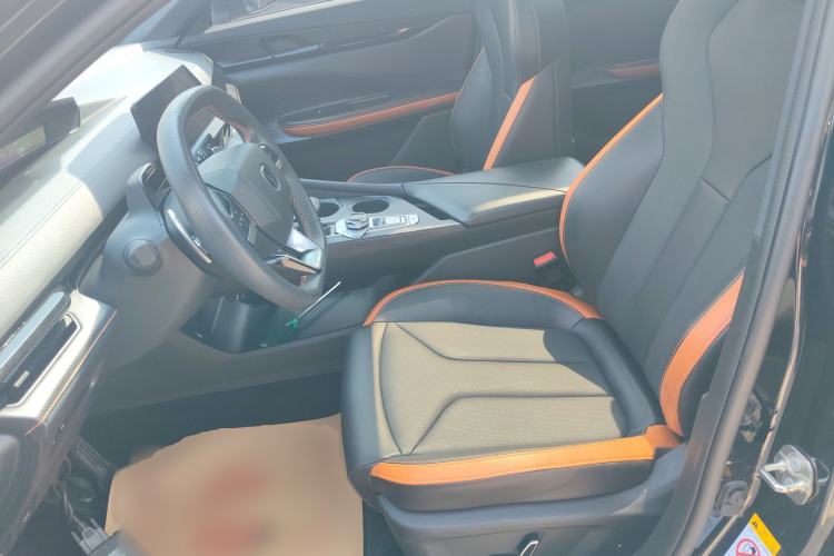 Used Changan UNI-V 2023 1.5T Prestige Model
