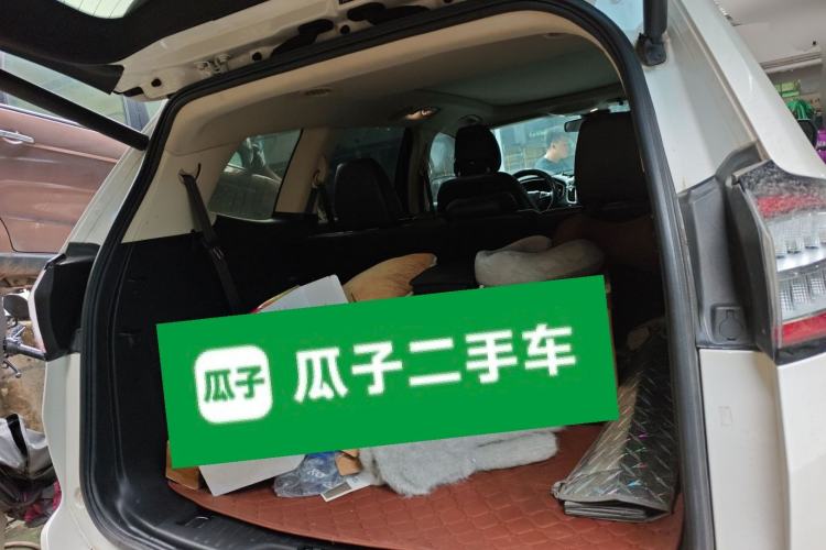 Used Ford Edge 2016 EcoBoost 245 Two-Wheel-Drive Titanium 7-Seater
