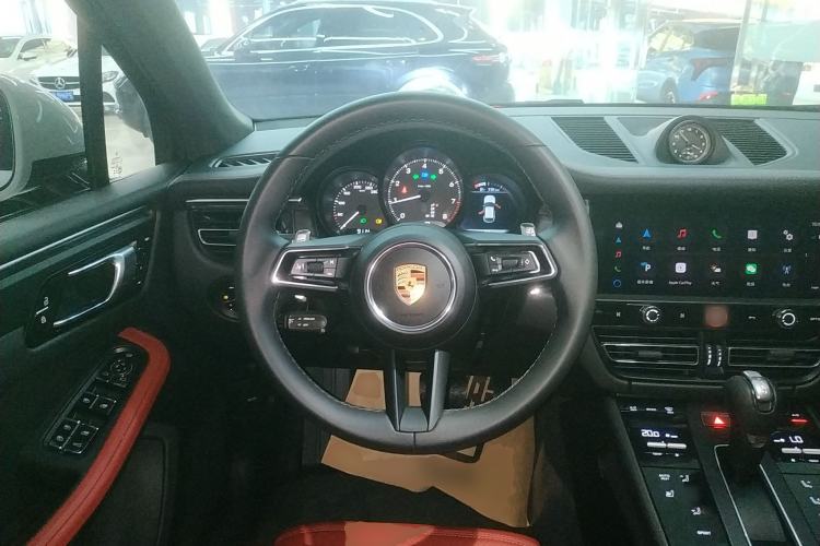 Used Porsche Macan 2024 Macan 2.0T