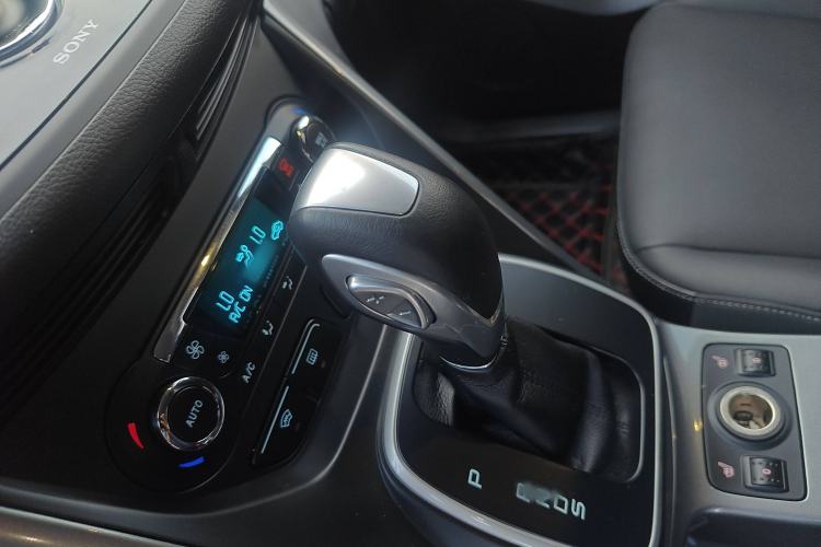 Used Ford Kuga 2015 2.0L GTDi Four-Wheel Drive Prestige Model