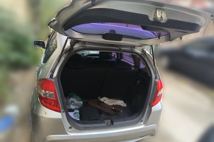 Used Honda Fit 2011 1.3L automatic comfort version
