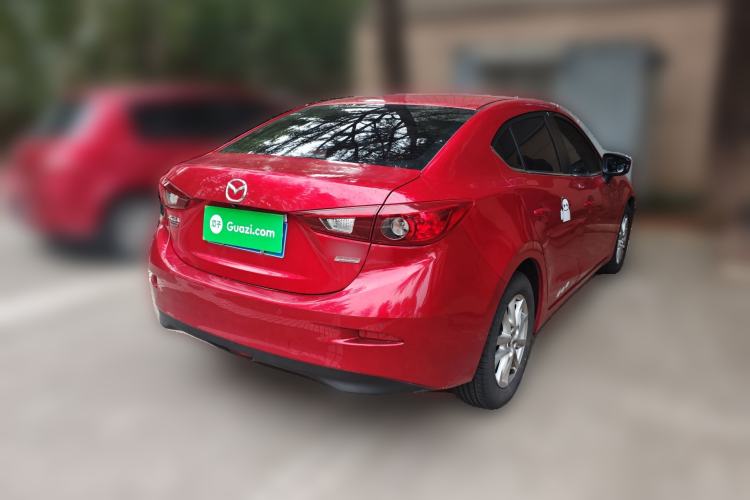 Used Mazda Mazda 3 Axela 2016 Sedan 1.5L Automatic Luxury Model
