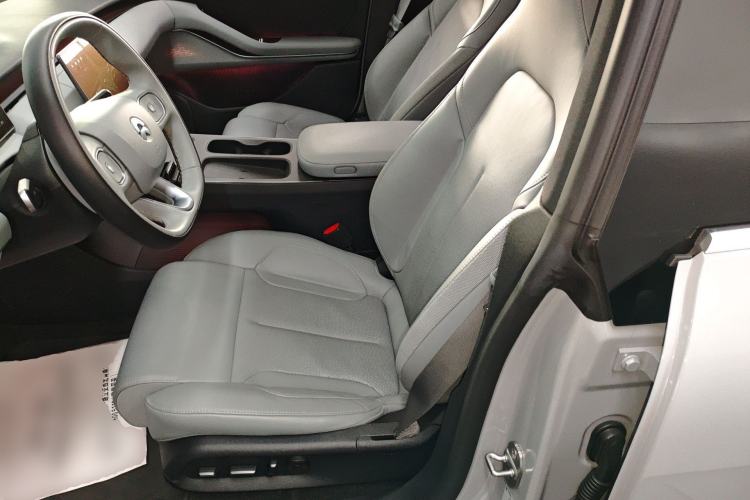 Used Nio ET5T 2024 75kWh Touring Left Front Seat